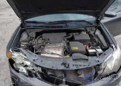 2014 Toyota Camry Se z USA, uszkodzony, nr VIN 4T1BF1FK4EU396550